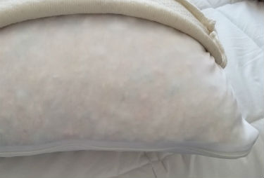 Picture of the insides of the Snuggle-Pedic Bamboo Shredded Memory Foam Pillow