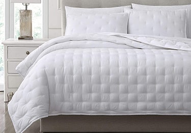 Chezmoi Collection Cooling Bamboo Comforter